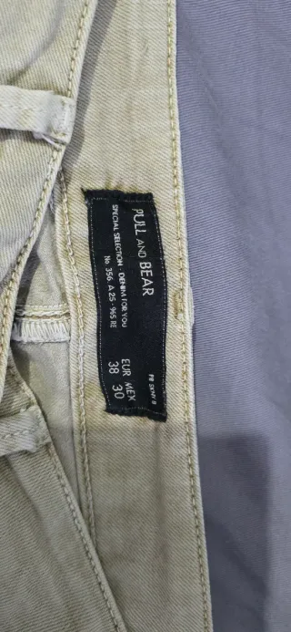Pantalones vaqueros Pull&Bear Talla 38 beige