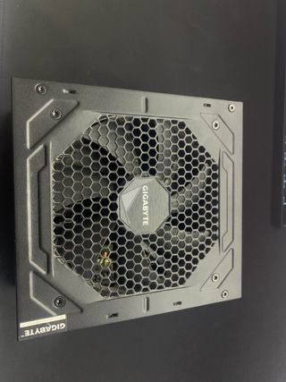 Fuente Alimentación Gigabyte UD850GM PG5 850W 80 P