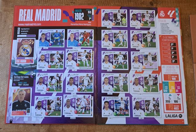 2023-24 ALBUM TAPA DURA (3 LAMINE YAMAL ROOKIE)