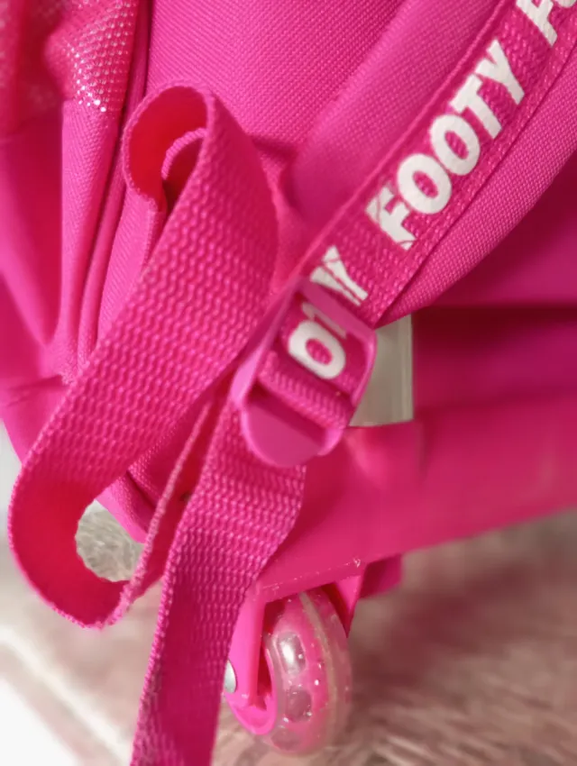 Mochila Footy con carro, luz y lentejuelas