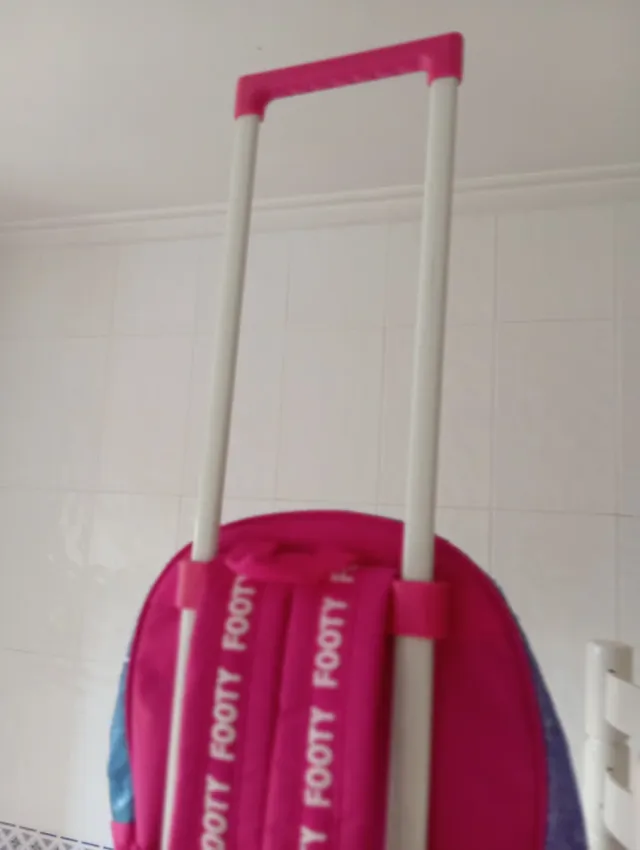 Mochila Footy con carro, luz y lentejuelas