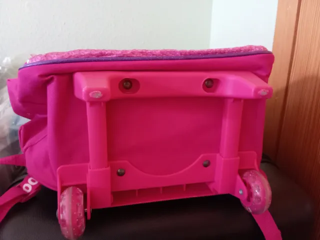 Mochila Footy con carro, luz y lentejuelas