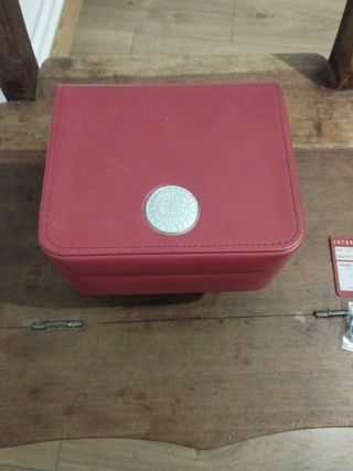 Caja de reloj omega