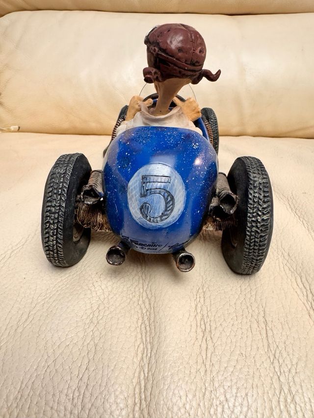 Figura Original Guillermo Forchino