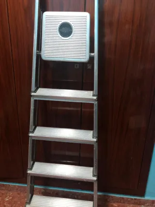 Escalera Aluminio Plegable