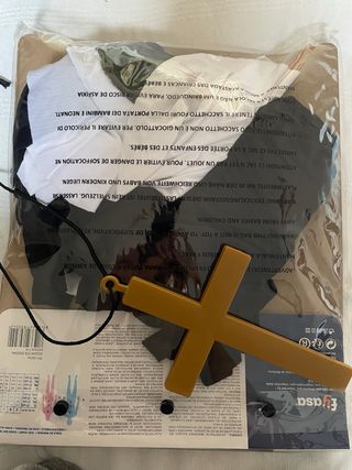 Disfraz de Monja y cruz Fyasa Talla M. Nuevo. 