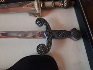 4 Abrecartas  de calidad