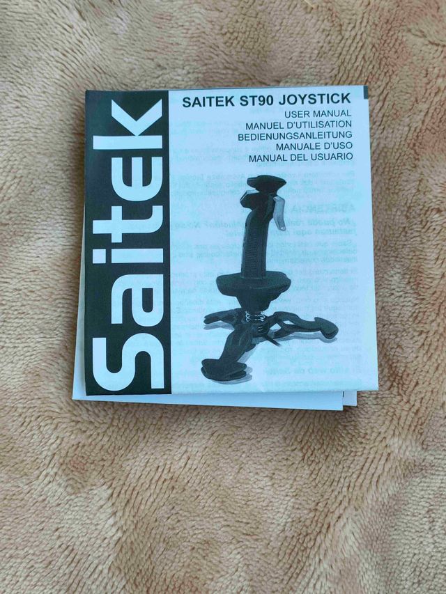 Joystick Saitek ST90
