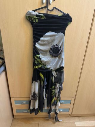 Vestido largo ZARA palabra de honor floral