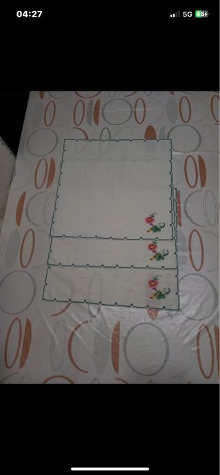 3 Tovagliette Ricamate Punto Croce Cotone