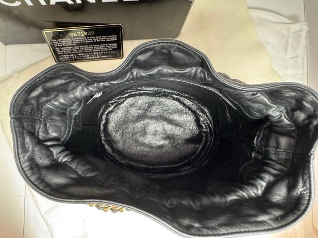 Borsa Chanel in pelle di agnello nera