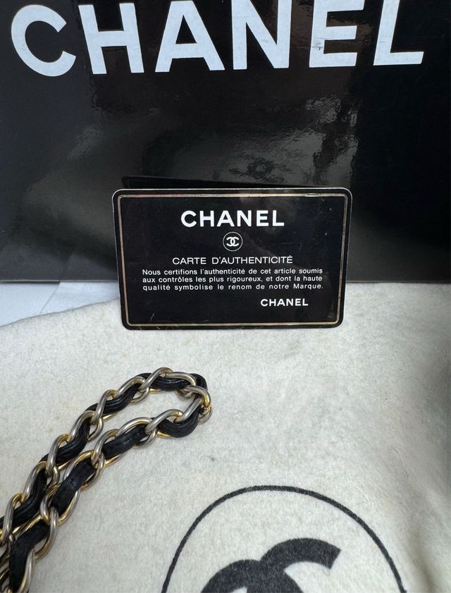 Borsa Chanel in pelle di agnello nera