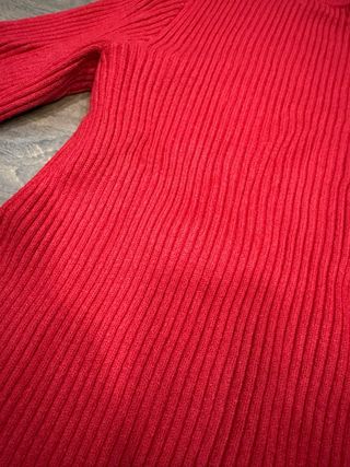 Jersey Bershka Rojo Talla L