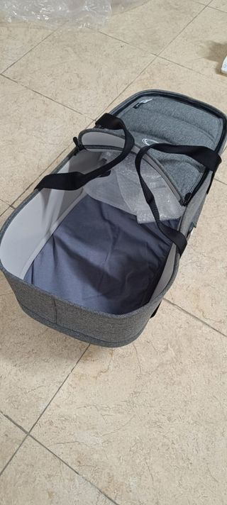 Carro Bugaboo Bee5 con portavasos