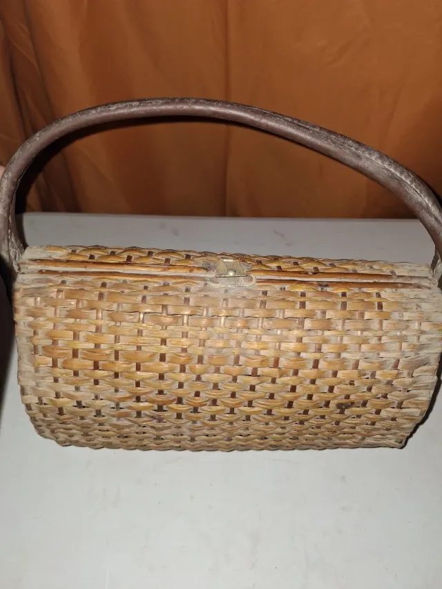 Bolso de mimbre ibor años 60