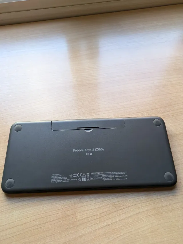 Teclado Logitech Inalámbrico, Pebble Keys 2 K380s