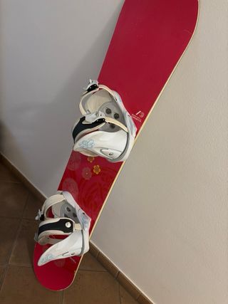 Tavola Snowboard Donna 146 cm + Attacchi