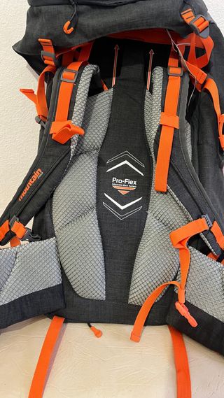 Mochila Montaña/Viaje Mountain Pro 60+10