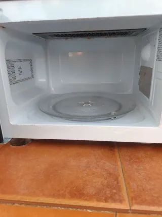 Microondas Nevir Blanco