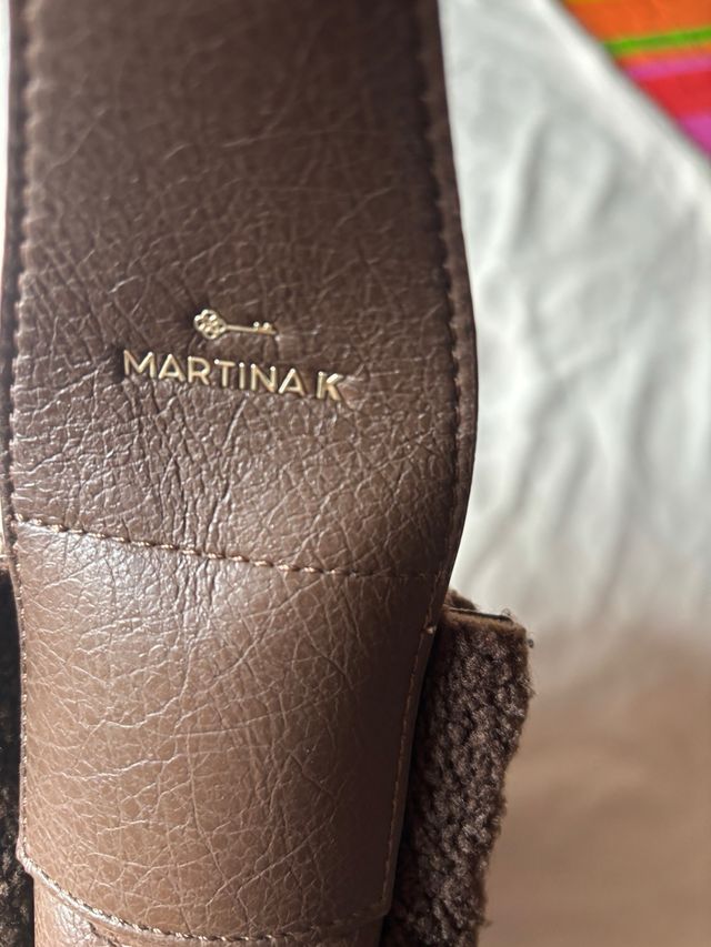 Bolso MartinaK marrón con borreguito