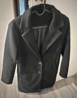 Abrigo negro