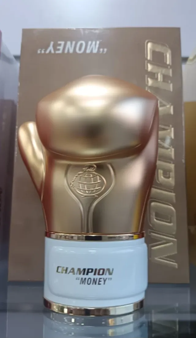 Perfume Champion Money Dorado y Blanco