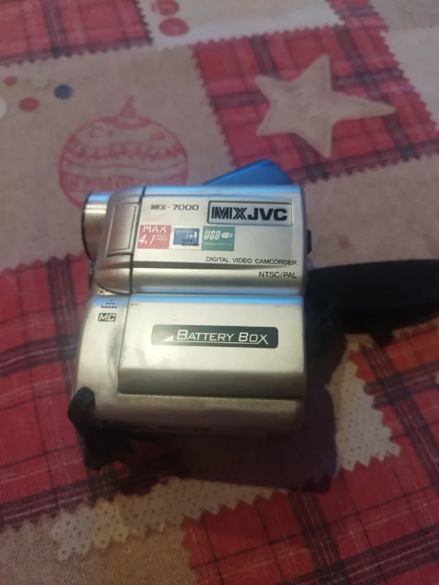 Videocámara JVC MX-7000 Digital