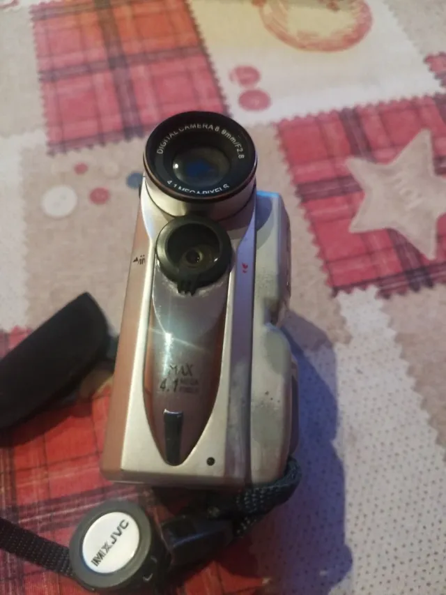 Videocámara JVC MX-7000 Digital