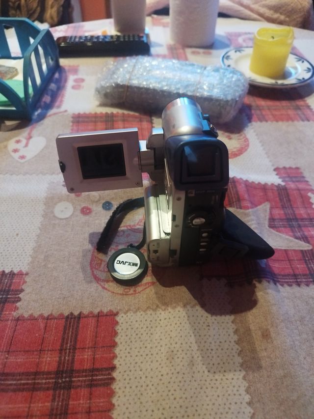 Videocámara JVC MX-7000 Digital