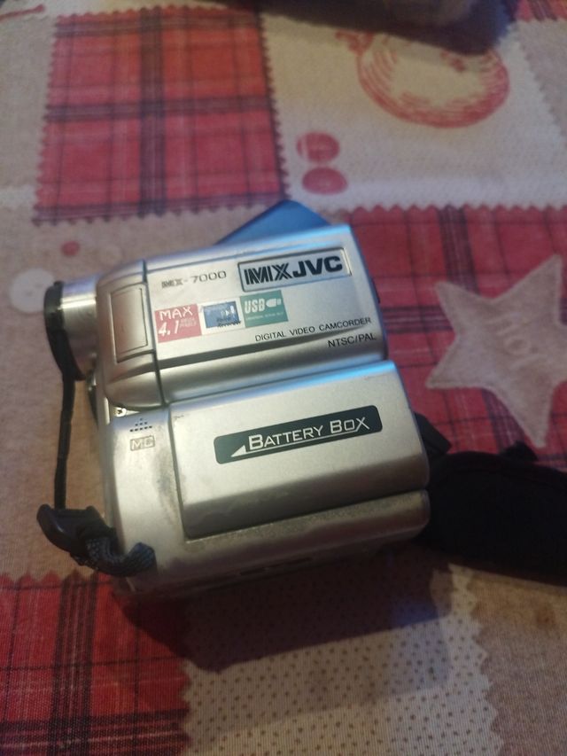 Videocámara JVC MX-7000 Digital