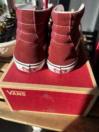 Botas Vans Burdeos
