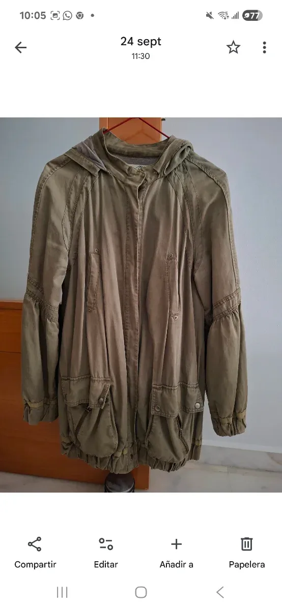 Parka mujer Zara verde militar