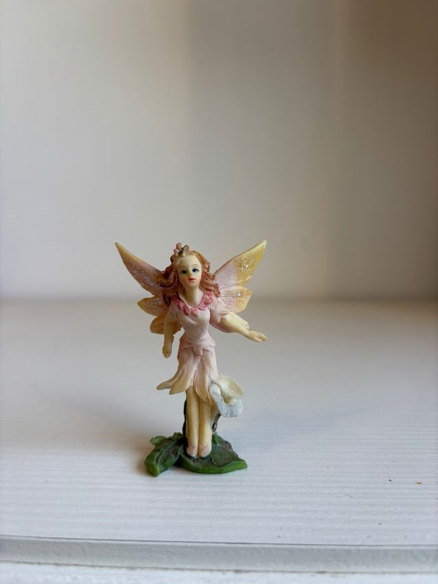 Mini fata dipinta a mano