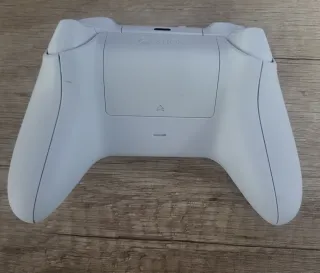 Mando Xbox Series Robot White