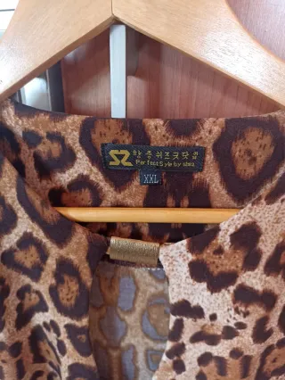 Vestido midi estampado animal print XL