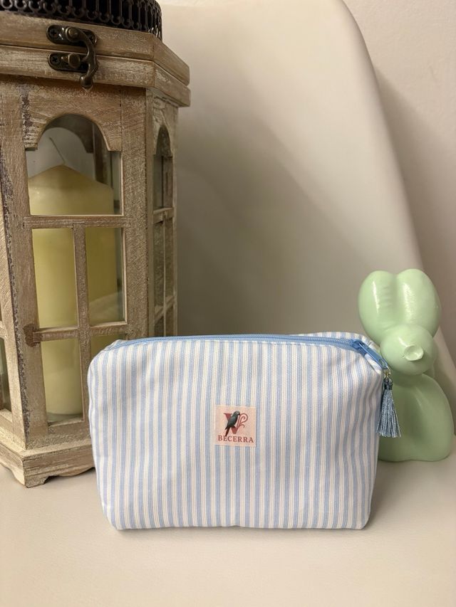 Neceser bebé personalizado azul y blanco