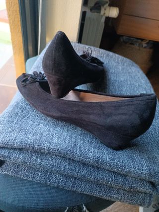 Zapatos UNISA Marrones Talla 39