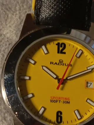 Orologio RADIUS Giallo Sportivo 100FT-30M