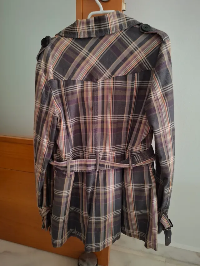 Gabardina cuadros Zara Talla l