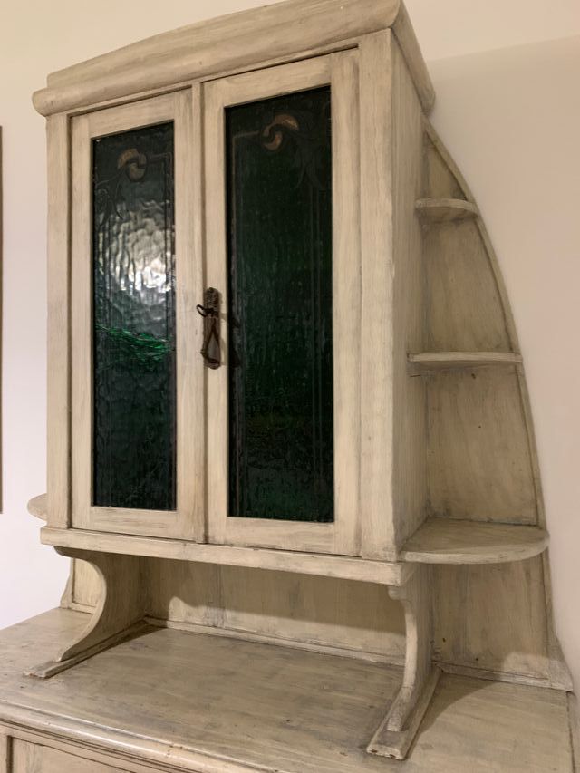 Vetrina stile Liberty