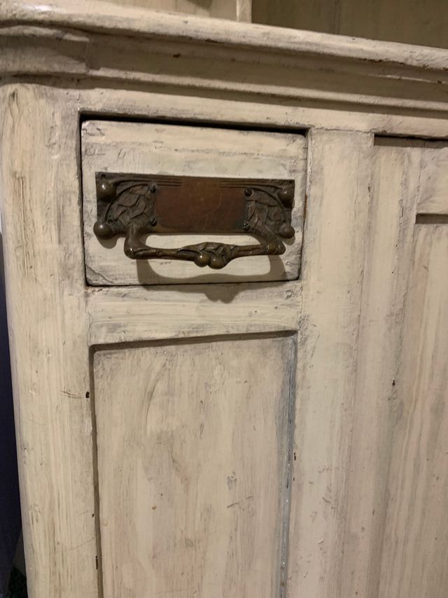 Vetrina stile Liberty