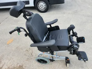 Silla de ruedas en muy buen estado