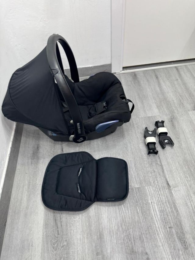 Maxi-Cosi Silla de Coche + adaptadores bugaboo 