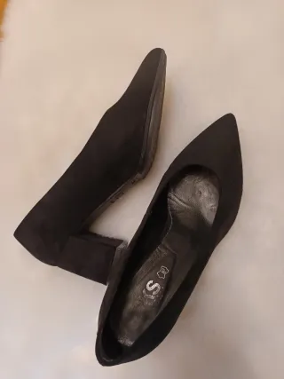 Zapatos de salón RKS ante negro