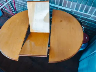 Mesa redonda extensible de madera