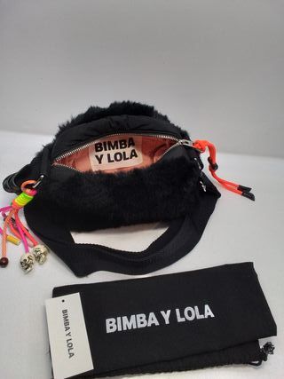Bolso Bimba y Lola peluche negro