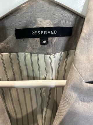 Americana corta RESERVED manga francesa gris M