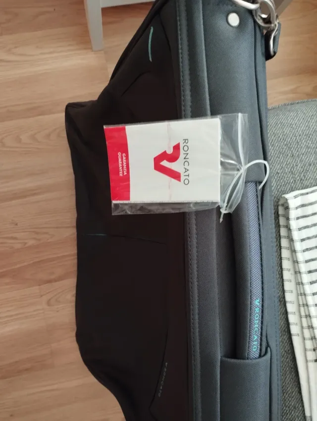 Portatrajes Roncato Negro/Gris