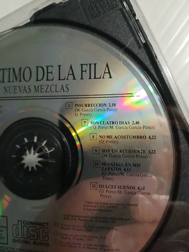 Lote 4 CDs + 1 DVD Manolo García