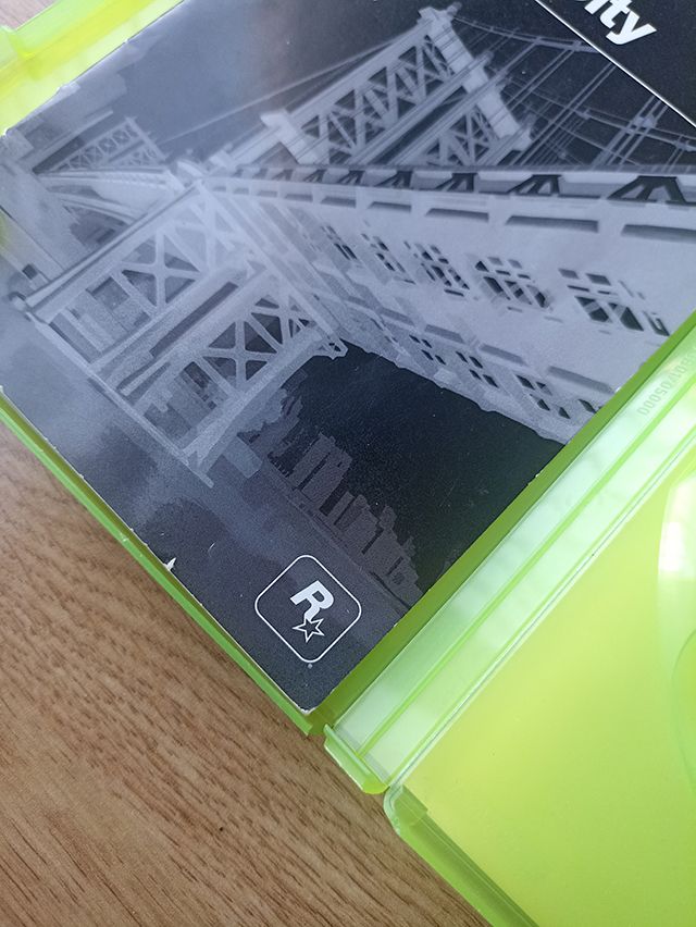 🇬🇧 🇪🇸 Grand Theft Auto IV Xbox 360 / One / X